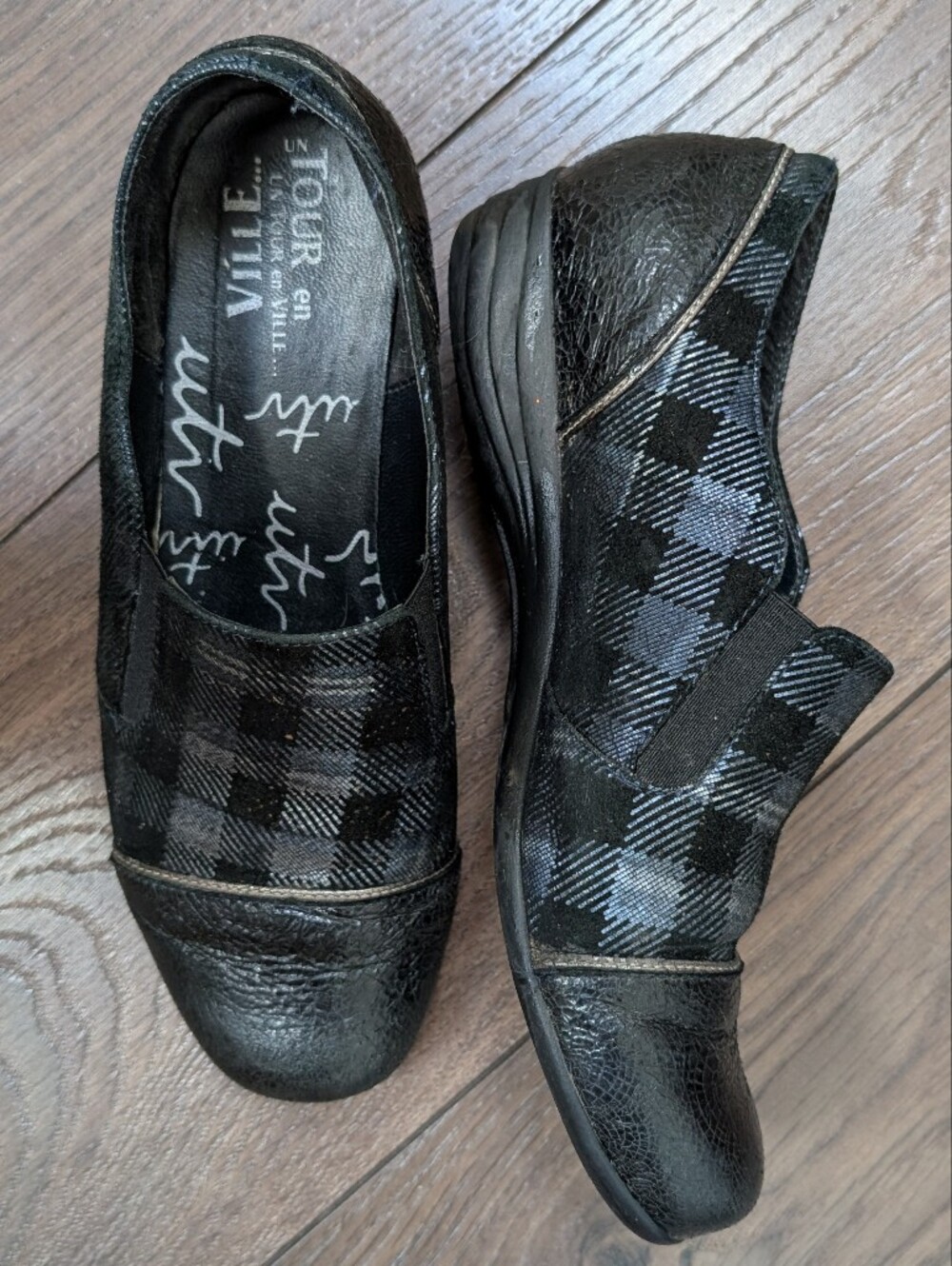 UTV Navy + Black Plaid Flats